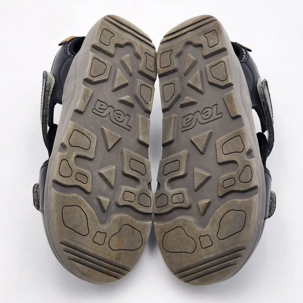 Teva Kids Hurricane Seekado Water Shoe Sandals Black Unisex Little Kid's Size 1